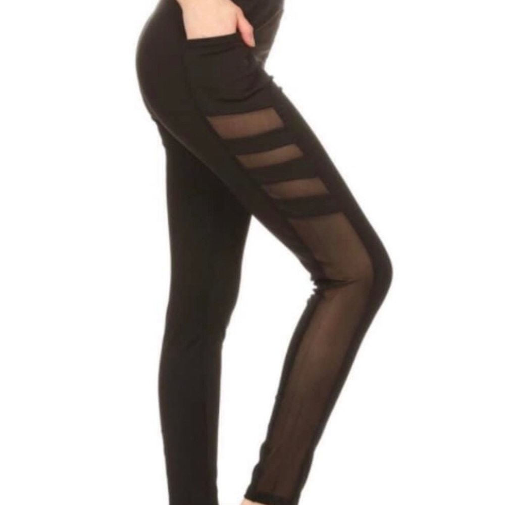 YOGA PANTS